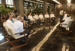 Cuban President Diaz-Canel meets with peace negotiators from Colombia