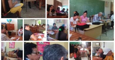 Reunidos pedagogos santacruceños para recibir orientaciones del próximo curso escolar
