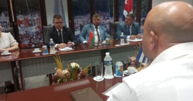 Cuba and Belarus strengthen trade union ties