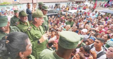 The most difficult moments, we must stand by the people