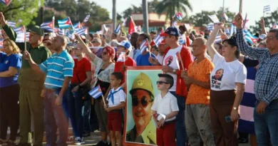 Cubans reject U.S. accusation against Raúl Castro in anti-imperialist rally