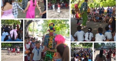 Alegrías estremecieron parque central de localidad santacruceña por Día Internacional de la Infancia