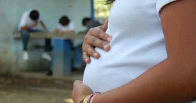 Prevenir el embarazo adolescente para no robarle el futuro a la juventud