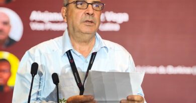 Prensa Latina denuncia en China impacto de bloqueo de EEUU a Cuba