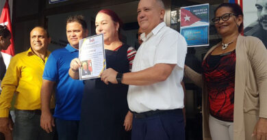 Reconocen labor innovadora de ETECSA en Camagüey Reconocen labor innovadora de ETECSA en Camagüey