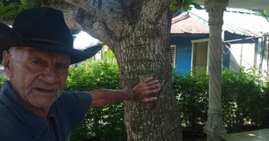 Santacruceño Eugenio sigue apegado al oficio: rememora experiencias en el sector agropecuario