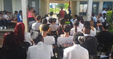 Desde Santa Cruz del Sur, evocación a fechas significativas en la historia cubana (+Fotos y Posts) Desde Santa Cruz del Sur, evocación a fechas significativas en la historia cubana (+Fotos y Posts)